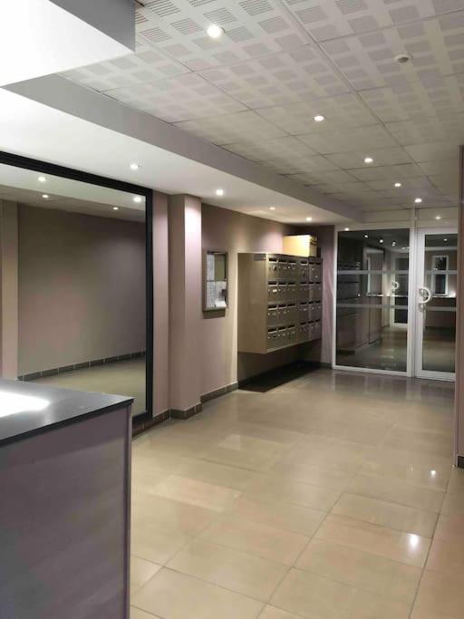 Bel Appartement Nimois Au Calme Avec Balcon Nîmes Eksteriør bilde