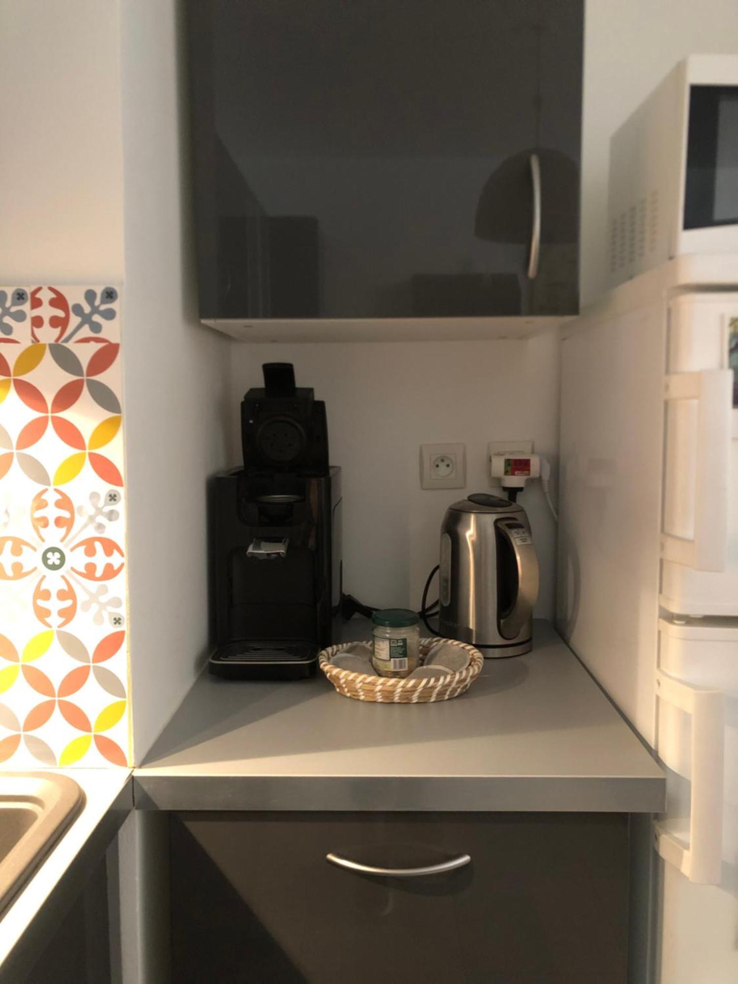Bel Appartement Nimois Au Calme Avec Balcon Nîmes Eksteriør bilde