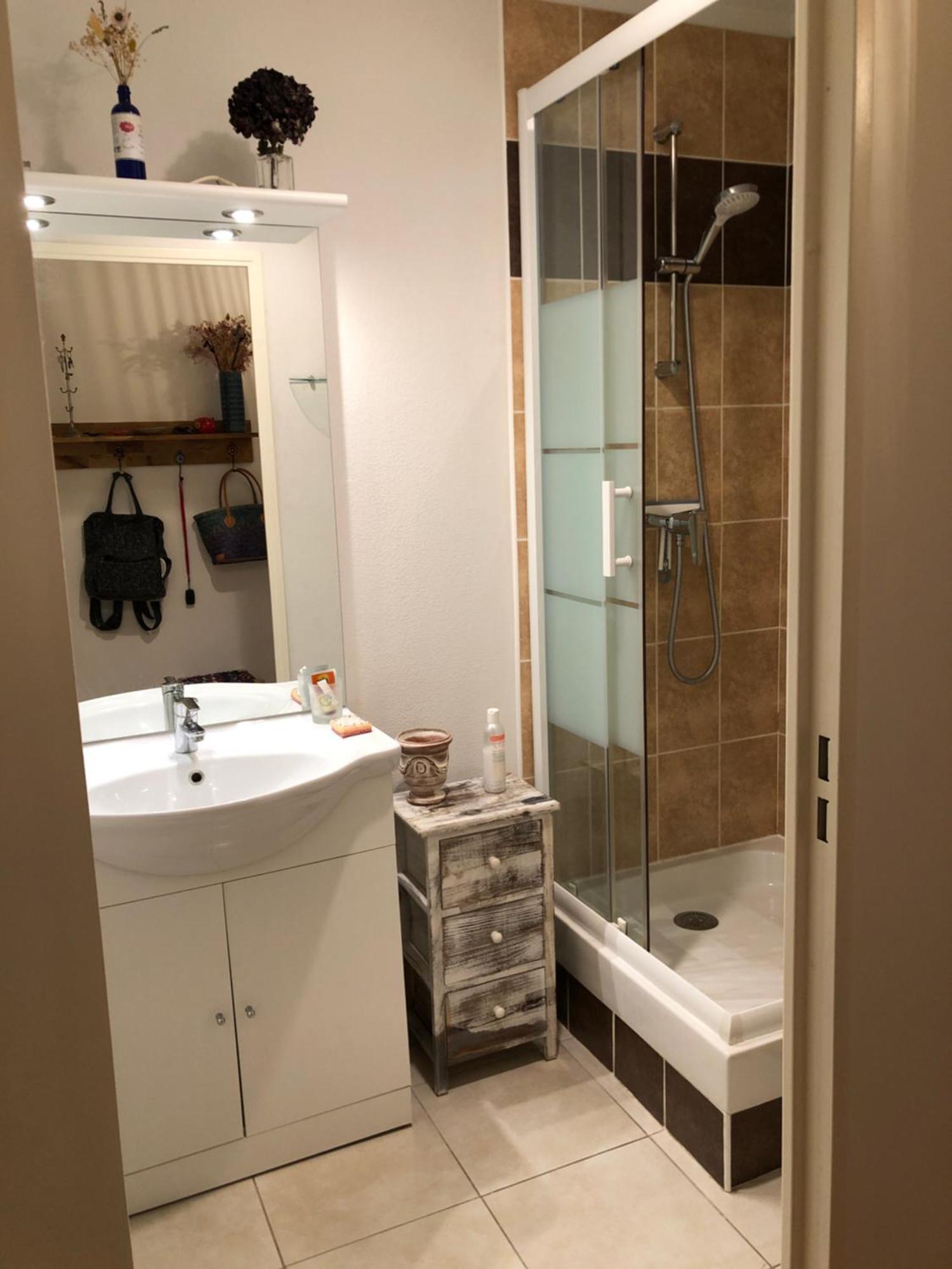 Bel Appartement Nimois Au Calme Avec Balcon Nîmes Eksteriør bilde