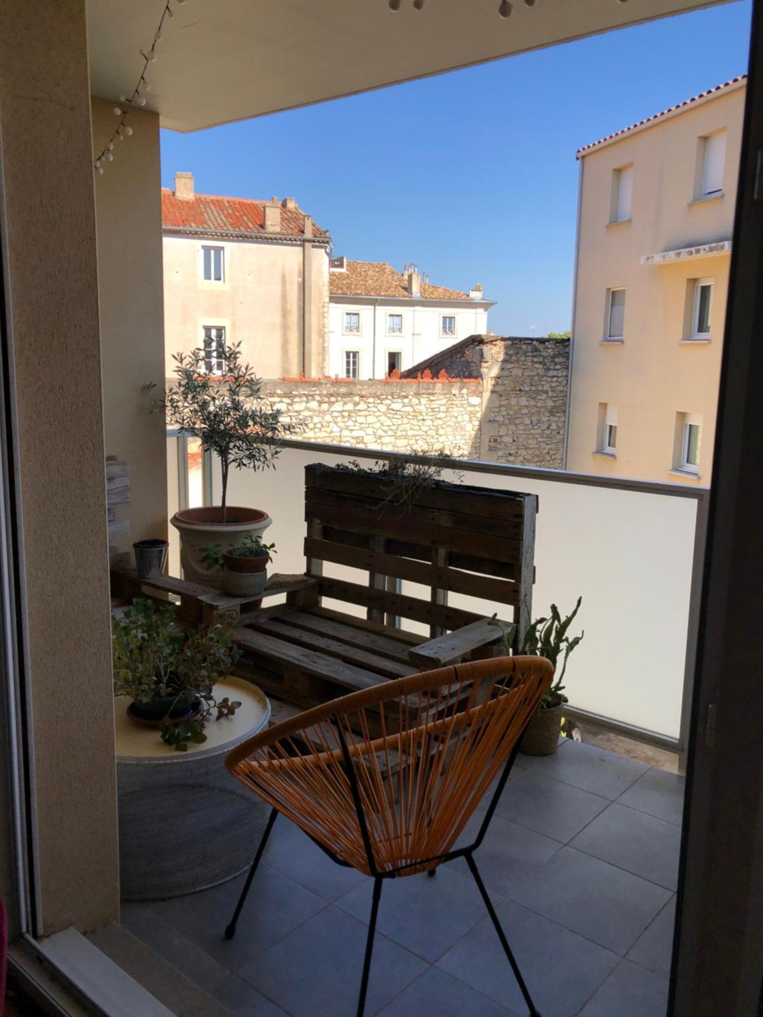 Bel Appartement Nimois Au Calme Avec Balcon Nîmes Eksteriør bilde